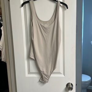 Abercrombie and Fitch top